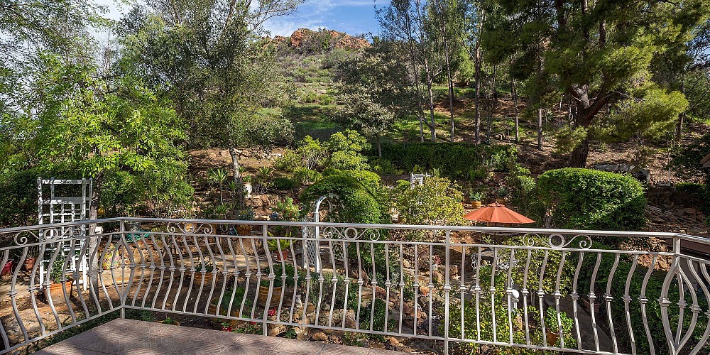 $889,000  1547 Lookout Drive, Agoura, CA 91301