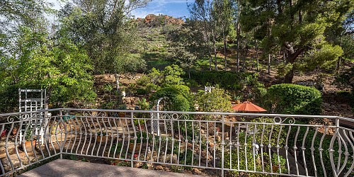 $889,000  1547 Lookout Drive, Agoura, CA 91301