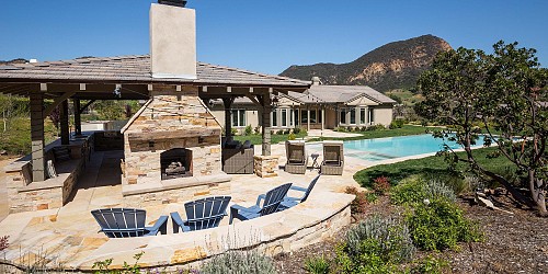 2052 Shadow Creek Drive, Agoura, CA 91301