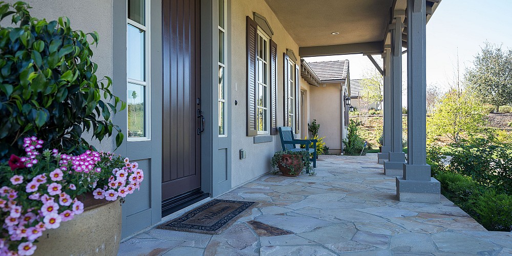 2052 Shadow Creek Drive, Agoura, CA 91301