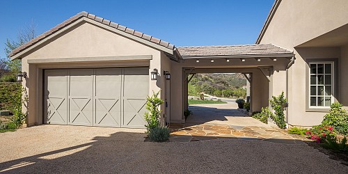 2052 Shadow Creek Drive, Agoura, CA 91301
