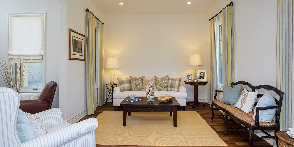 2052 Shadow Creek Drive, Agoura, CA 91301