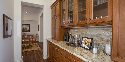 2052 Shadow Creek Drive, Agoura, CA 91301