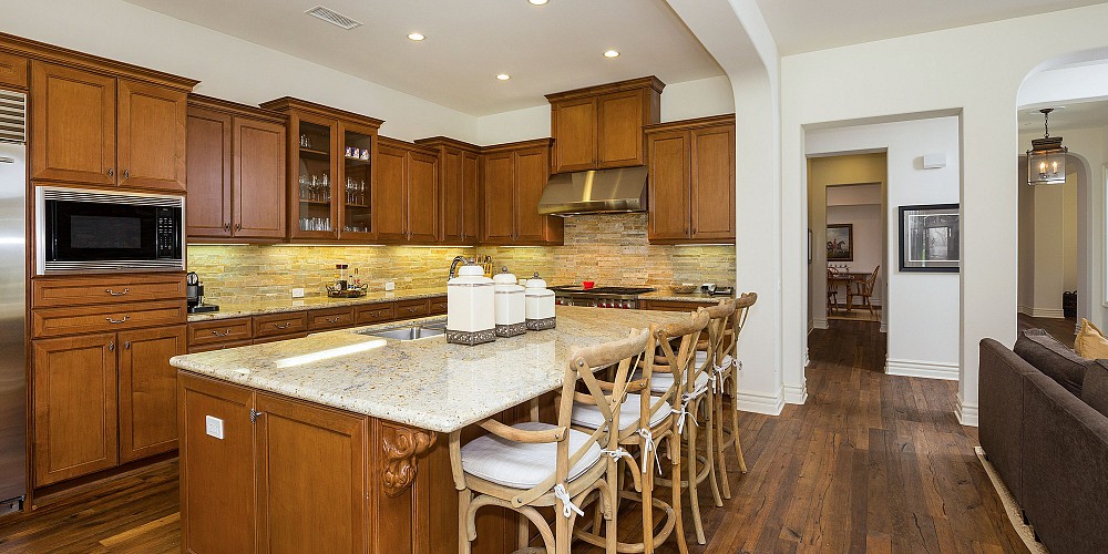 2052 Shadow Creek Drive, Agoura, CA 91301