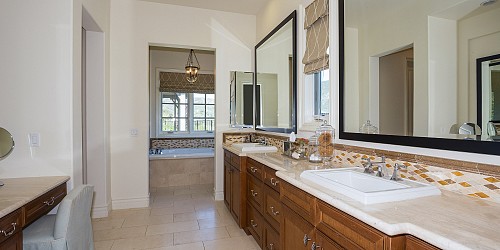 2052 Shadow Creek Drive, Agoura, CA 91301