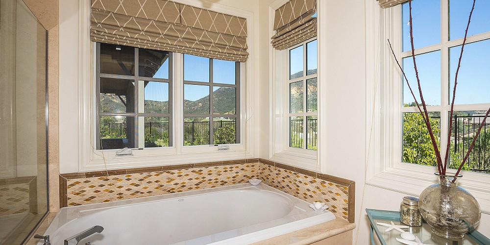 2052 Shadow Creek Drive, Agoura, CA 91301