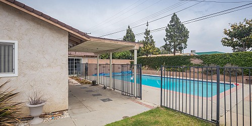 564 Kelly Ave, Camarillo, CA 93010