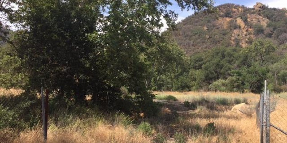 Waring, Agoura, CA 91301