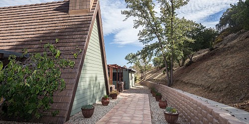 28950 Rosecrest Drive, Agoura, CA 91301