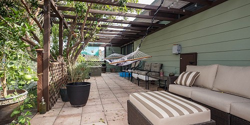 28950 Rosecrest Drive, Agoura, CA 91301