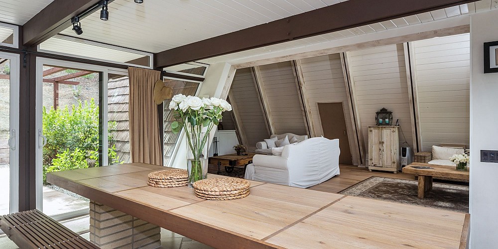 28950 Rosecrest Drive, Agoura, CA 91301