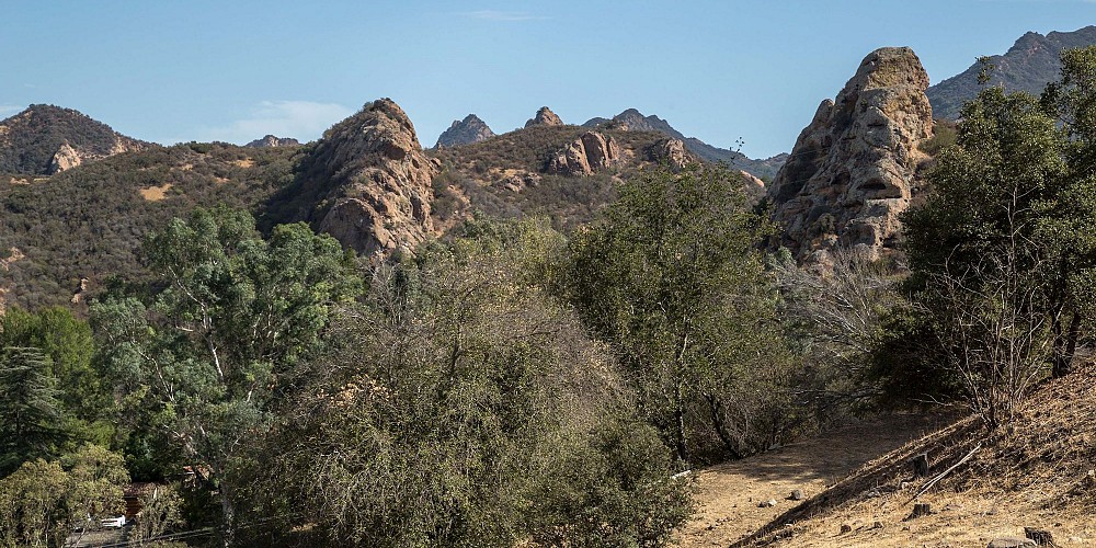 28950 Rosecrest Drive, Agoura, CA 91301