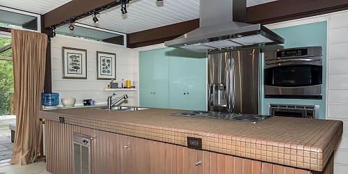 28950 Rosecrest Drive, Agoura, CA 91301