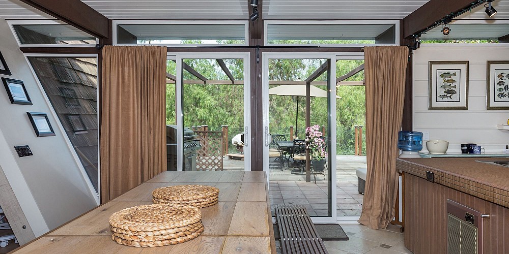 28950 Rosecrest Drive, Agoura, CA 91301