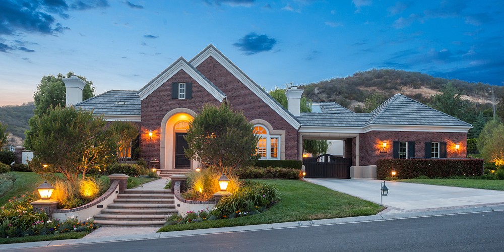 1045 Cheshire Hills Ct., Westlake Village, CA 91361