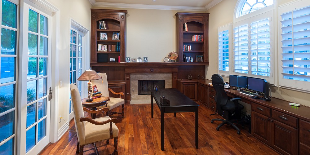 1045 Cheshire Hills Ct., Westlake Village, CA 91361