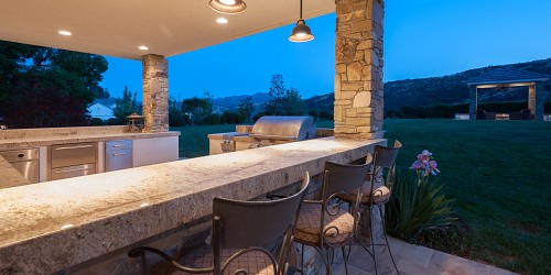 1045 Cheshire Hills Ct., Westlake Village, CA 91361