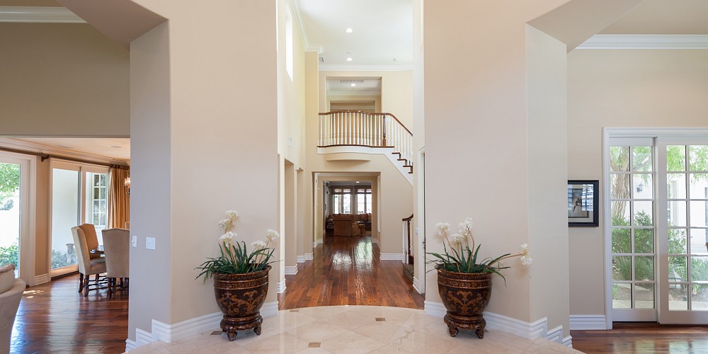 1045 Cheshire Hills Ct., Westlake Village, CA 91361