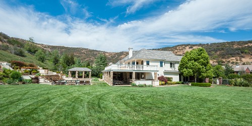 1045 Cheshire Hills Ct., Westlake Village, CA 91361