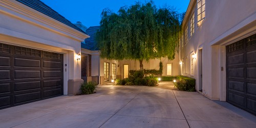 1045 Cheshire Hills Ct., Westlake Village, CA 91361