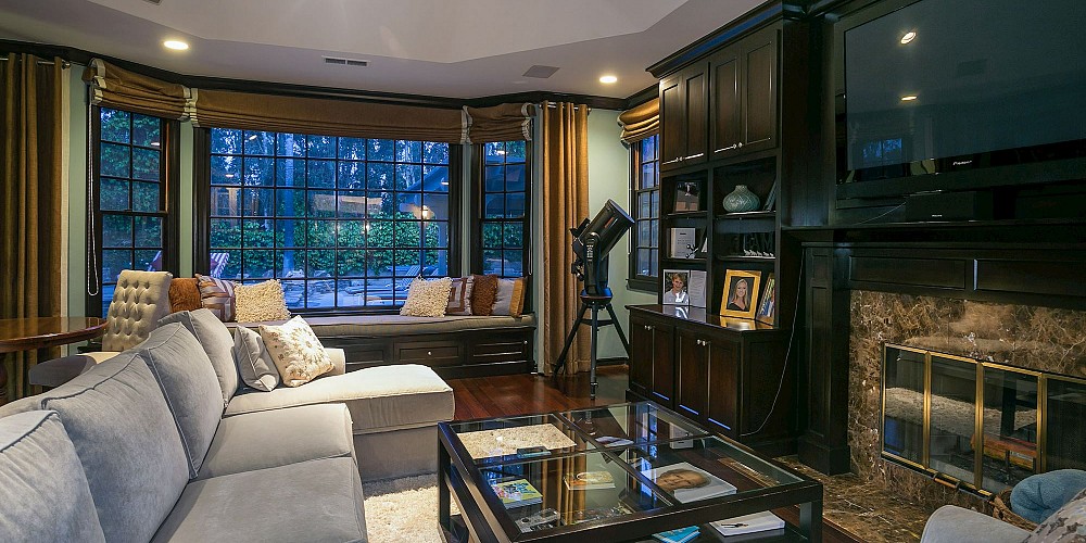 6114 Edinburgh Court, Agoura Hills, CA 91301