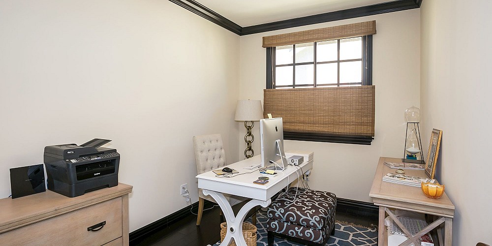 6114 Edinburgh Court, Agoura Hills, CA 91301