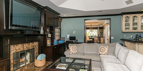 6114 Edinburgh Court, Agoura Hills, CA 91301