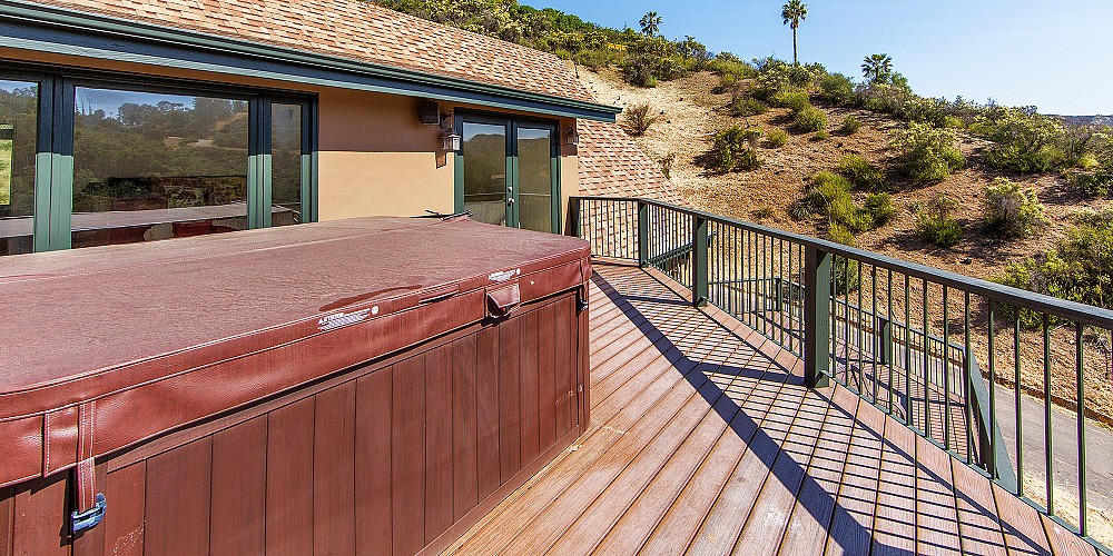 1827 Olivera Drive, Agoura, CA 91301