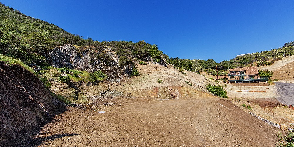 1827 Olivera Drive, Agoura, CA 91301