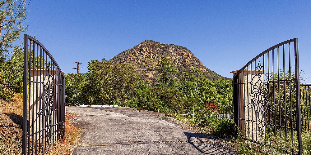 1827 Olivera Drive, Agoura, CA 91301