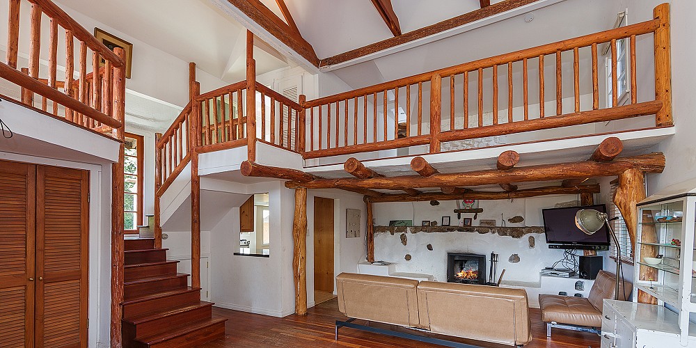 2249 Pinecrest Road, Agoura, CA 91301