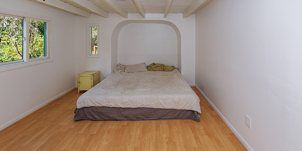 2249 Pinecrest Road, Agoura, CA 91301