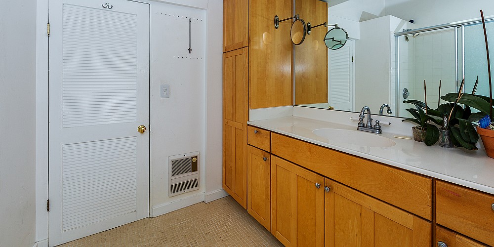 2249 Pinecrest Road, Agoura, CA 91301