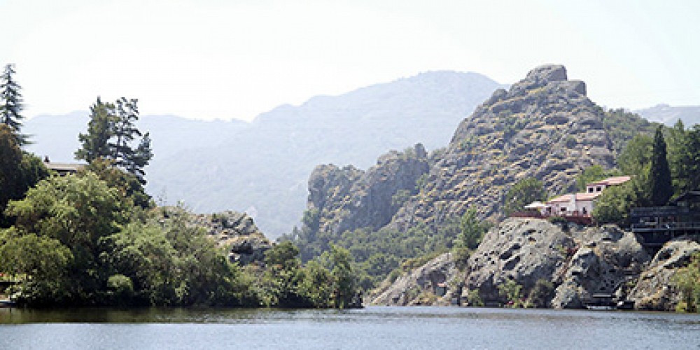 2249 Pinecrest Road, Agoura, CA 91301