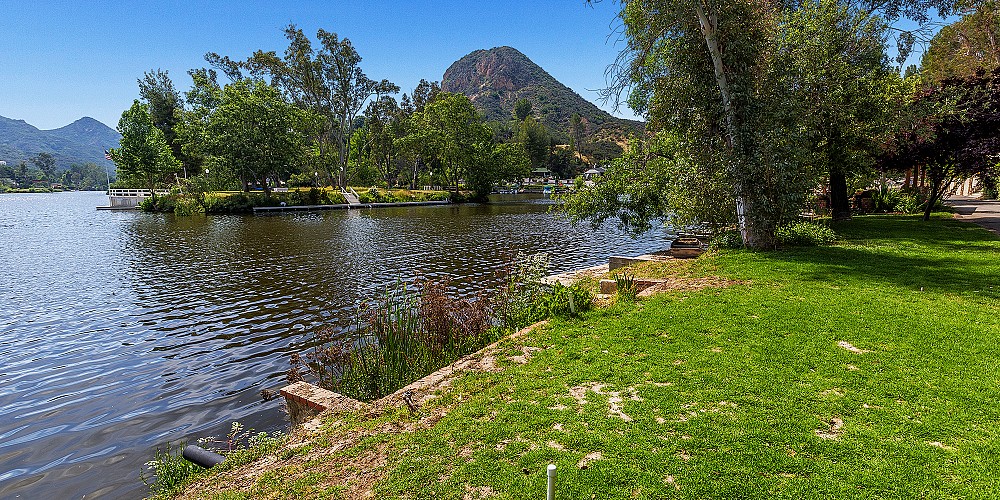 2249 Pinecrest Road, Agoura, CA 91301