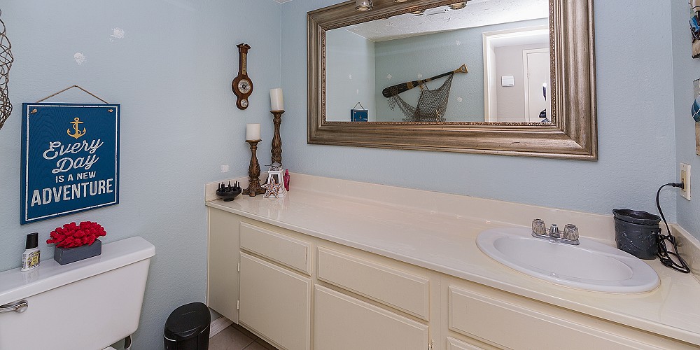 672 Via Colinas, Westlake Village, CA 91362