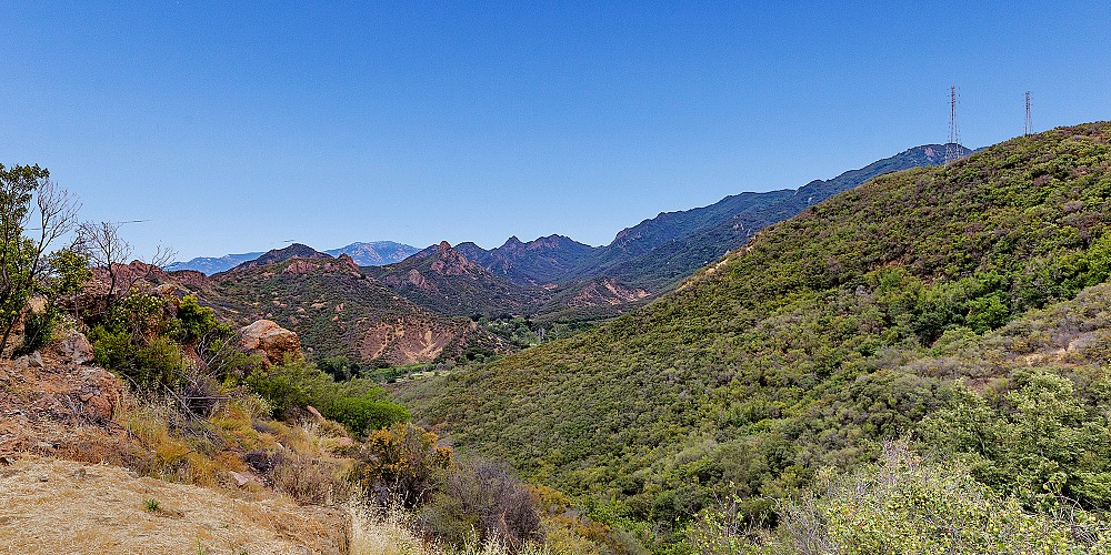 1636 Lookout Drive, Agoura, CA 91301