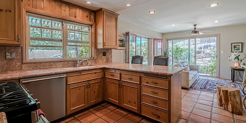 1636 Lookout Drive, Agoura, CA 91301