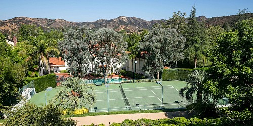 3828 Castle View, Agoura, CA 91301