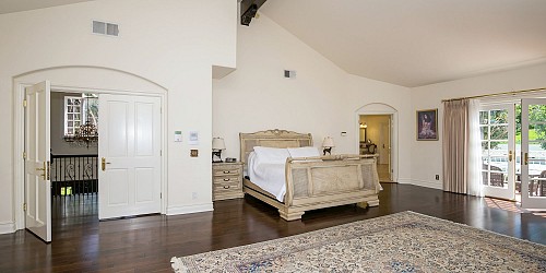 3828 Castle View, Agoura, CA 91301