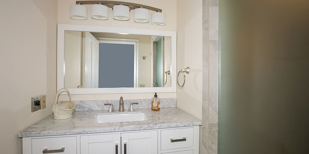 3828 Castle View, Agoura, CA 91301