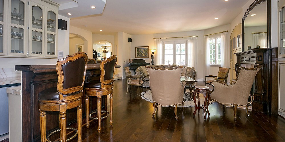 3828 Castle View, Agoura, CA 91301