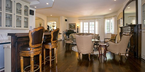 3828 Castle View, Agoura, CA 91301