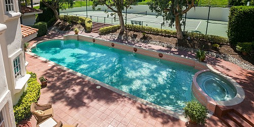 3828 Castle View, Agoura, CA 91301