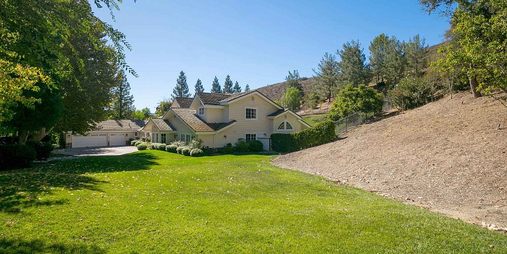 531 Country Valley Road, Westlake Village, CA 91362