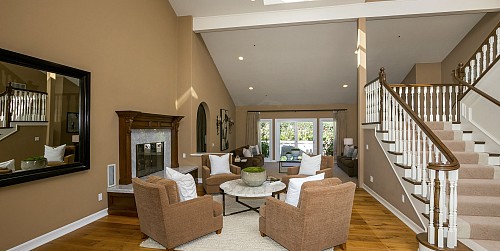 531 Country Valley Road, Westlake Village, CA 91362