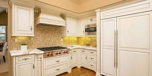 531 Country Valley Road, Westlake Village, CA 91362