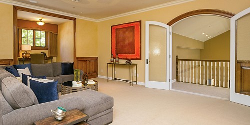 531 Country Valley Road, Westlake Village, CA 91362