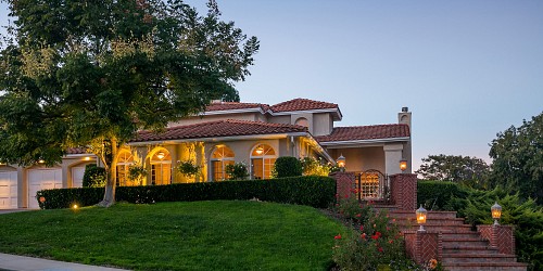 29305 Laro Drive, Agoura Hills, CA 91301