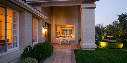 29305 Laro Drive, Agoura Hills, CA 91301